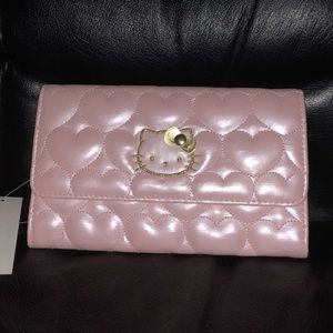 Hello Kitty pink wallet!